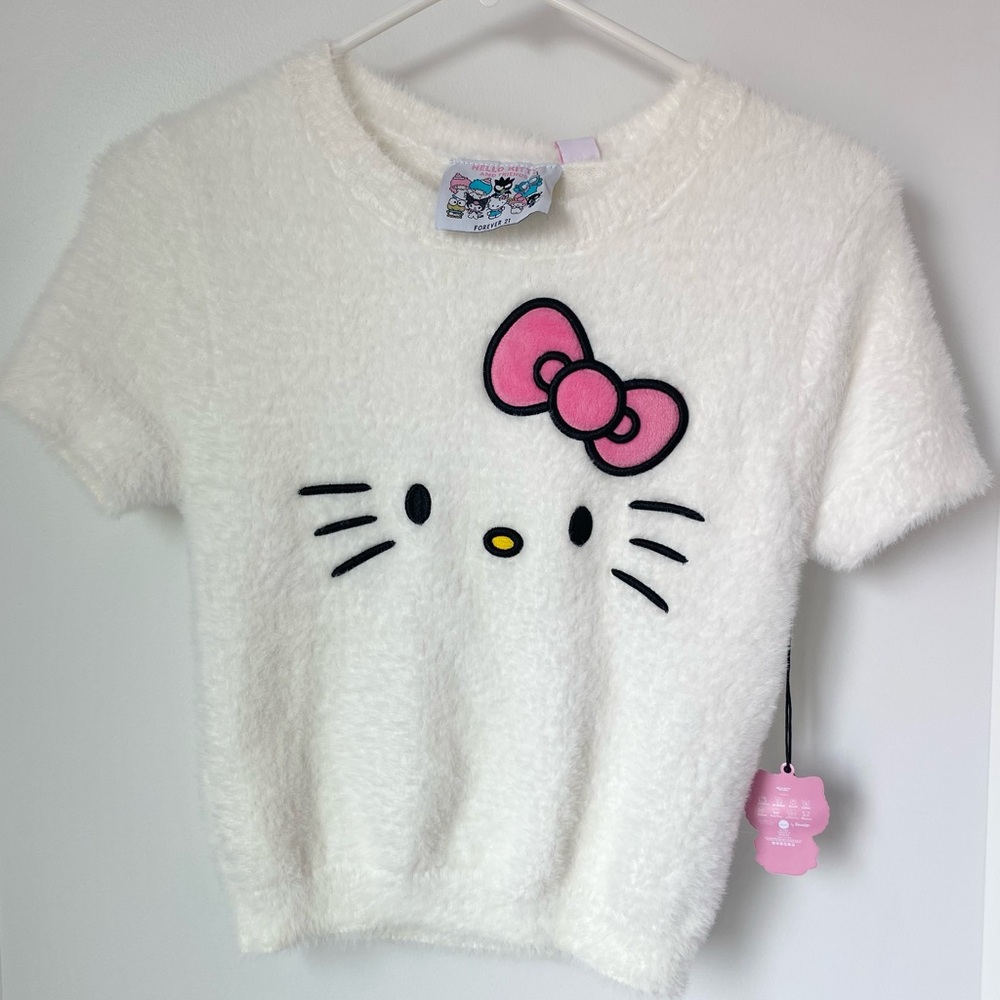 NWT Hello Kitty and Friends Sweater Top Size L
